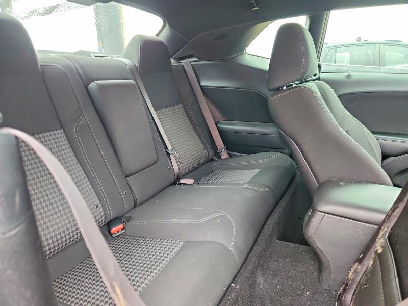 Photo 10 from auction – 2019 DODGE CHALLENGER with VIN 2C3CDZAG8KH731523