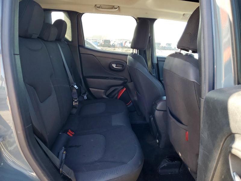 Photo 10 from auction – 2016 JEEP RENEGADE with VIN ZACCJBCT0GPC60740