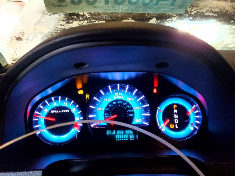 Photo 9 from auction – 2011 FORD FUSION with VIN 3FAHP0HA5BR189412