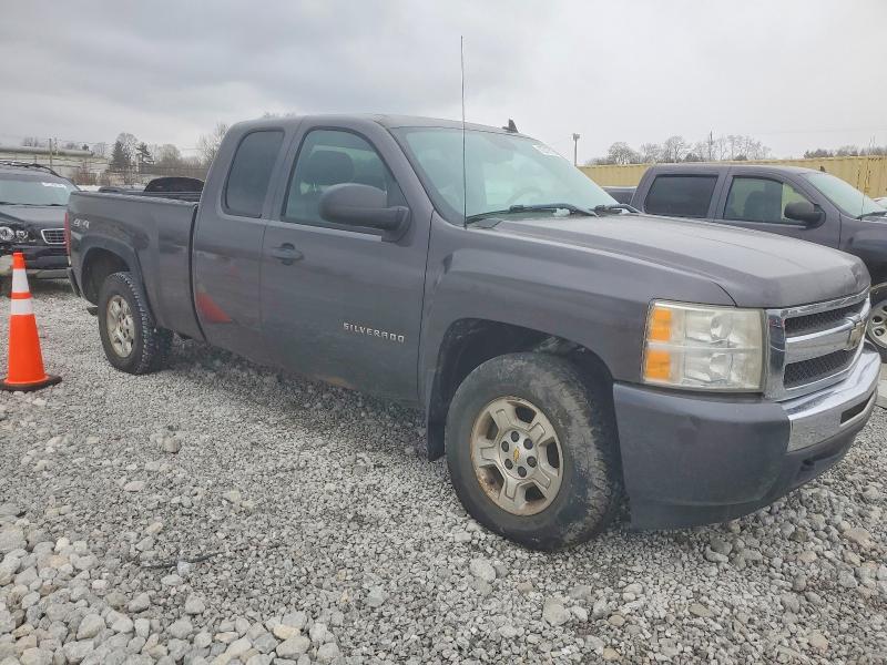 Photo 4 from auction – 2010 CHEVROLET SILVERADO with VIN 1GCSKREA6AZ190439