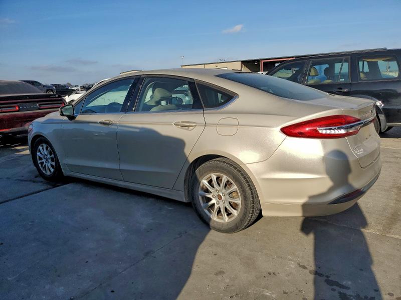 Photo 2 from auction – 2017 FORD FUSION S with VIN 3FA6P0G7XHR161482