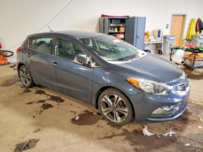 Photo 4 from auction – 2016 KIA FORTE EX with VIN KNAFX5A87G5627098