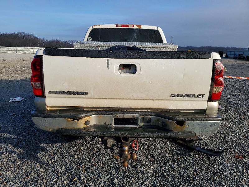 صورة رقم 6 من المزاد - 2004 CHEVROLET SILVERADO مع VIN 2GCEK19T441102639