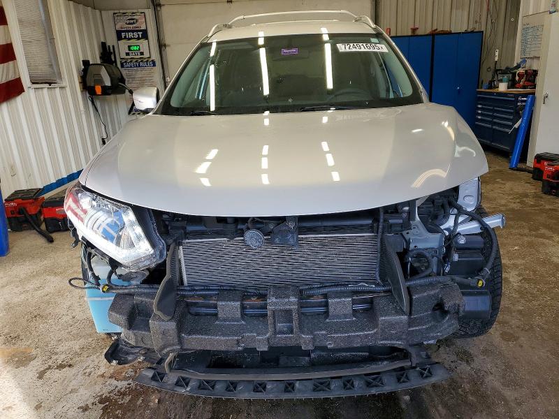 Photo 5 from auction – 2015 NISSAN ROGUE S with VIN KNMAT2MV3FP519542