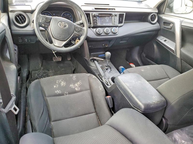 Photo 8 from auction – 2017 TOYOTA RAV4 LE with VIN JTMBFREV9HJ118988