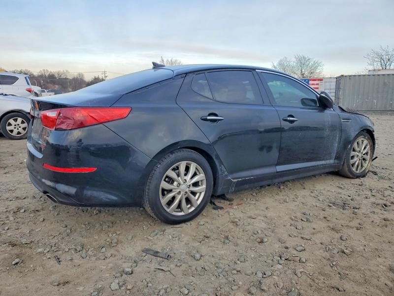 Photo 3 from auction – 2015 KIA OPTIMA with VIN 5XXGN4A76FG415804