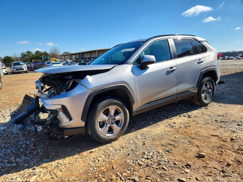 TOYOTA RAV4 2022 with VIN 2T3W1RFV9NC185538 - Photo from auction