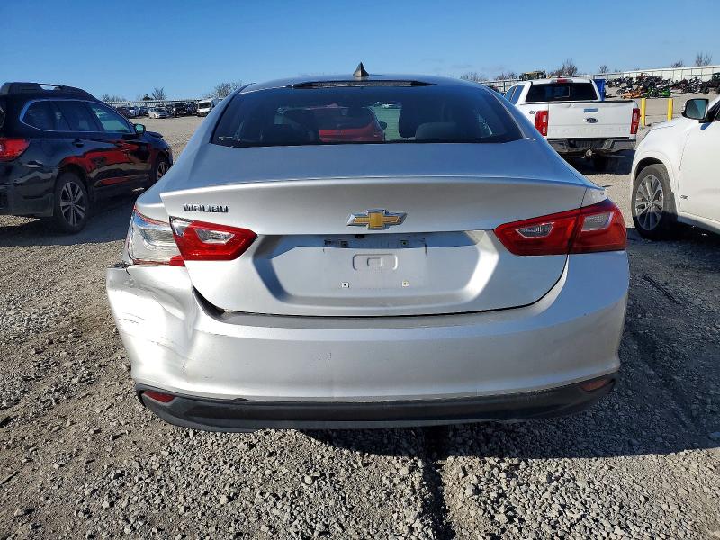 Photo 6 from auction – 2017 CHEV MALIBU with VIN 1G1ZC5ST9HF107021