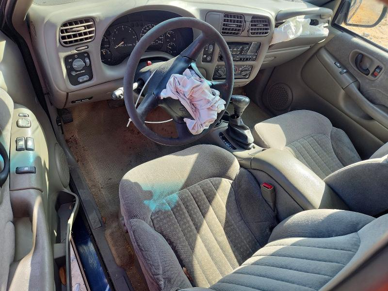 Photo 8 from auction – 2002 CHEVROLET BLAZER with VIN 1GNCS18W82K129561
