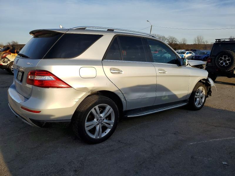 Photo 3 from auction – 2015 MERCEDES-BENZ ML with VIN 4JGDA0EB1FA473462