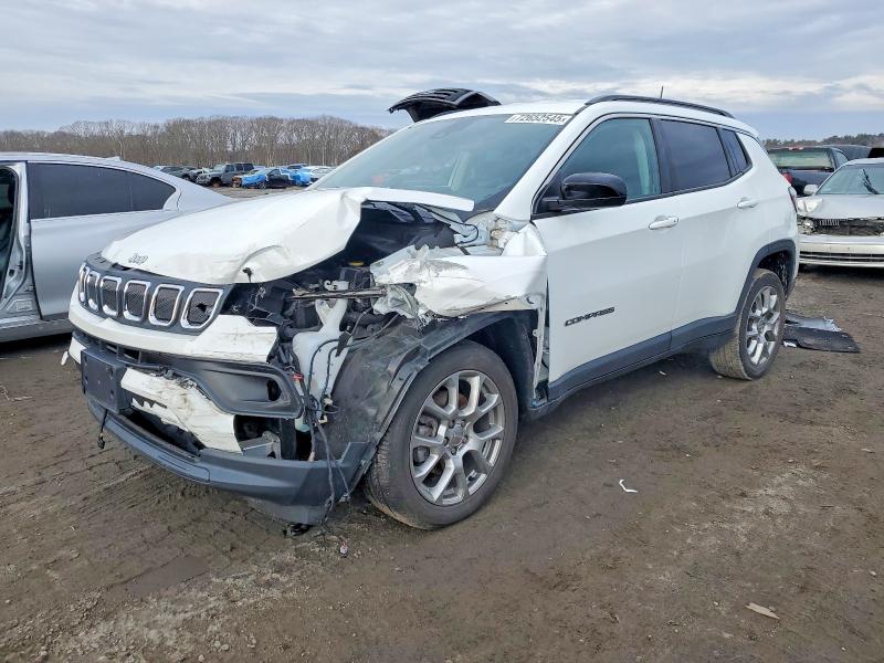 JEEP COMPASS 2022 with VIN 3C4NJDFB4NT178944 - Photo from auction