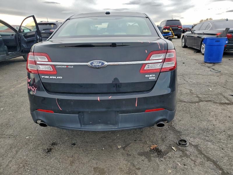 Photo 6 from auction – 2015 FORD TAURUS SEL with VIN 1FAHP2H88FG191838