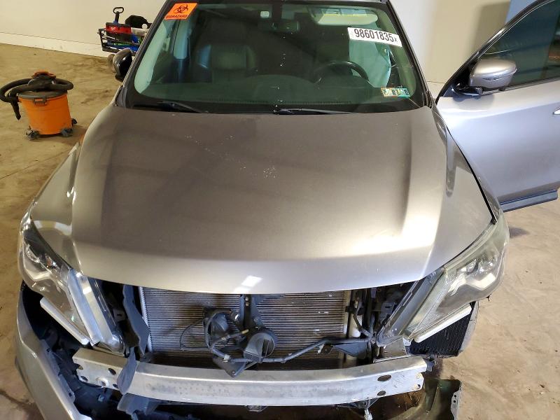 Photo 12 from auction – 2017 NISSAN PATHFINDER with VIN 5N1DR2MM7HC680887