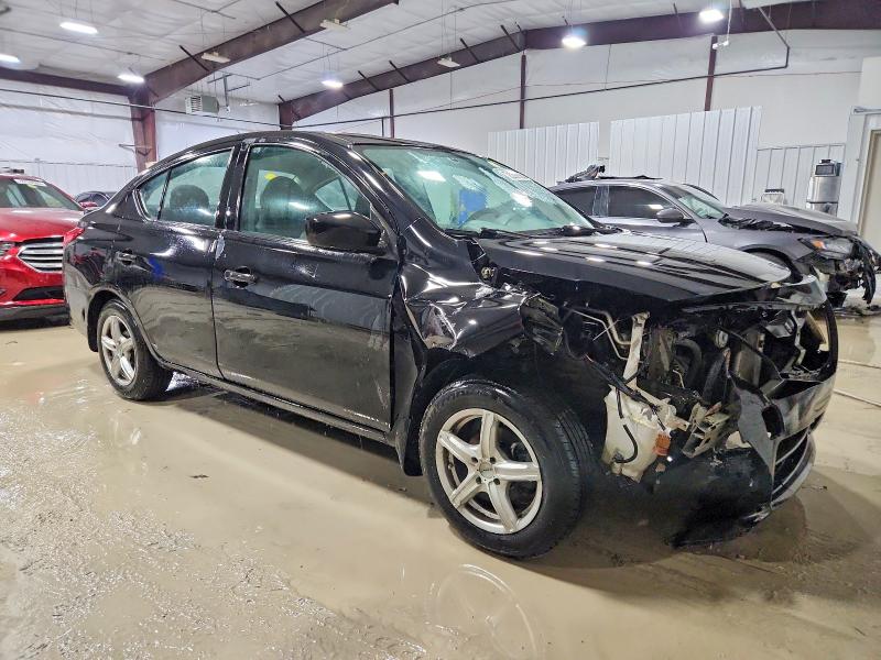 Zdjęcie 4 z aukcji – 2016 NISSAN VERSA S z VIN 3N1CN7AP7GL853871