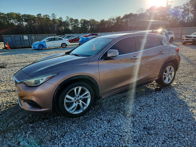 INFINITI QX30 BASE 2017 with VIN SJKCH5CP5HA034630 - Photo from auction