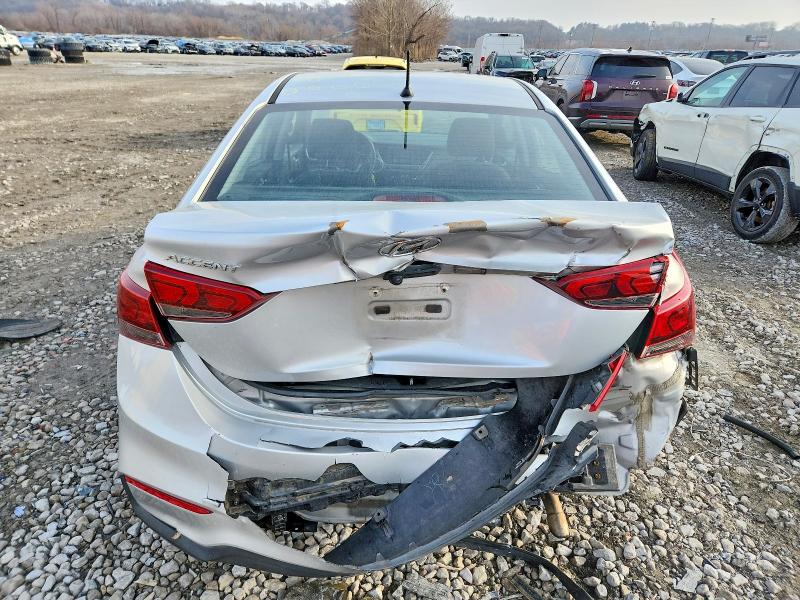Photo 6 from auction – 2019 HYUNDAI ACCENT with VIN 3KPC24A30KE044534