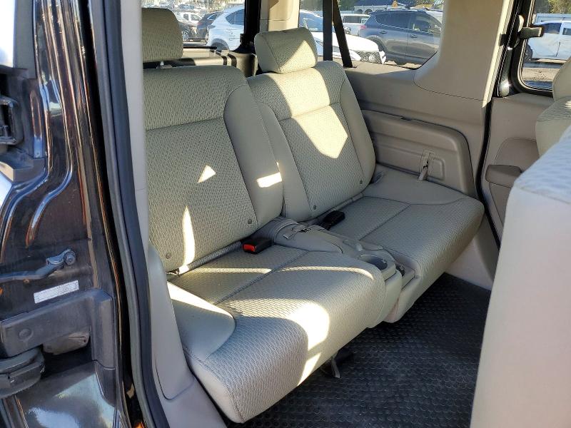 Photo 10 from auction – 2011 HONDA ELEMENT with VIN 5J6YH1H32BL000657