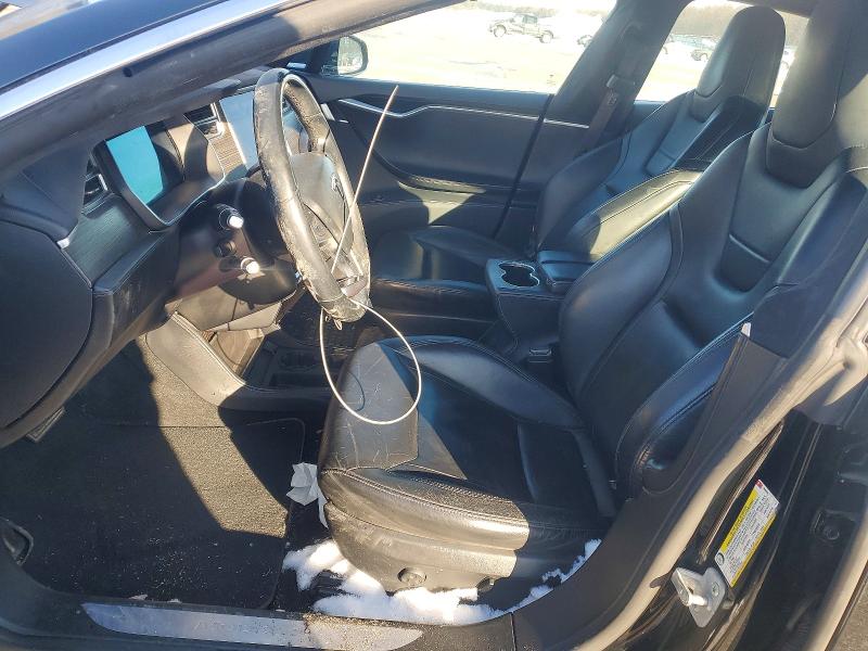 Photo 7 from auction – 2015 TESLA MODEL S 70 with VIN 5YJSA1S26FF089934