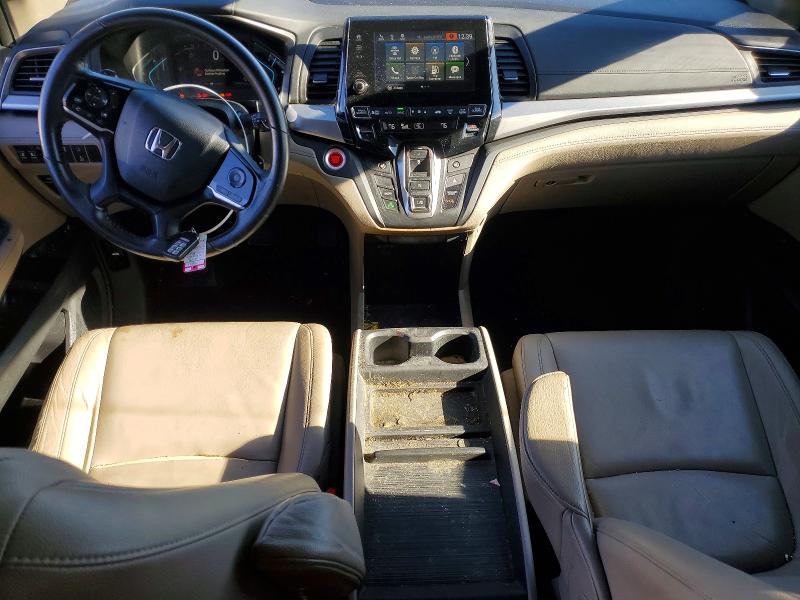 Photo 8 from auction – 2018 HONDA ODYSSEY with VIN 5FNRL6H73JB102463
