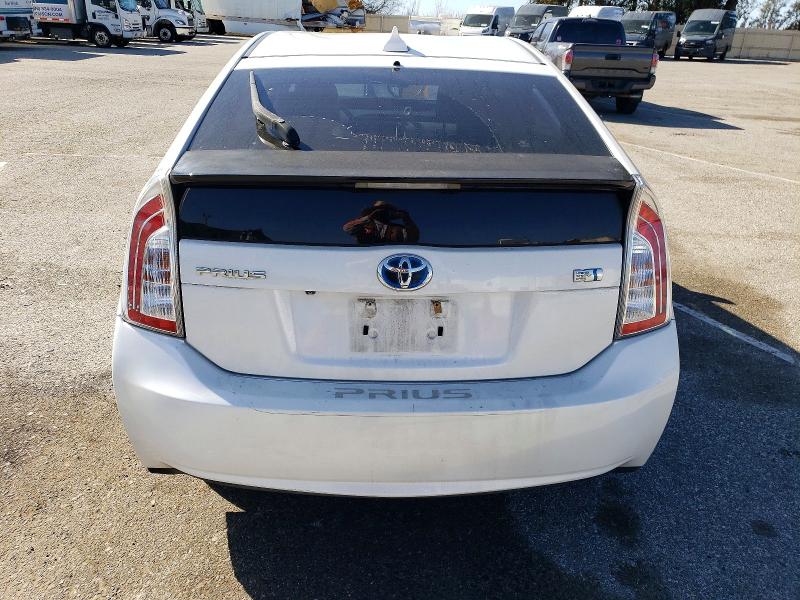 Photo 6 from auction – 2014 TOYOTA PRIUS with VIN JTDKN3DU4E0358539