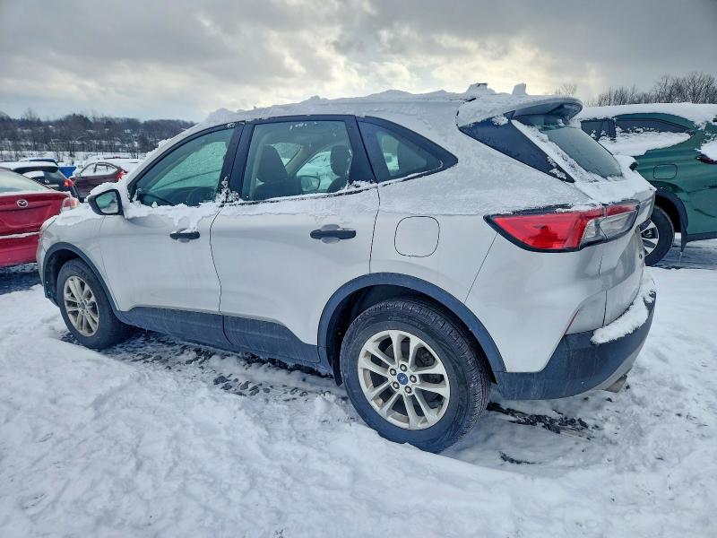 Photo 2 from auction – 2020 FORD ESCAPE S with VIN 1FMCU9F67LUA45544