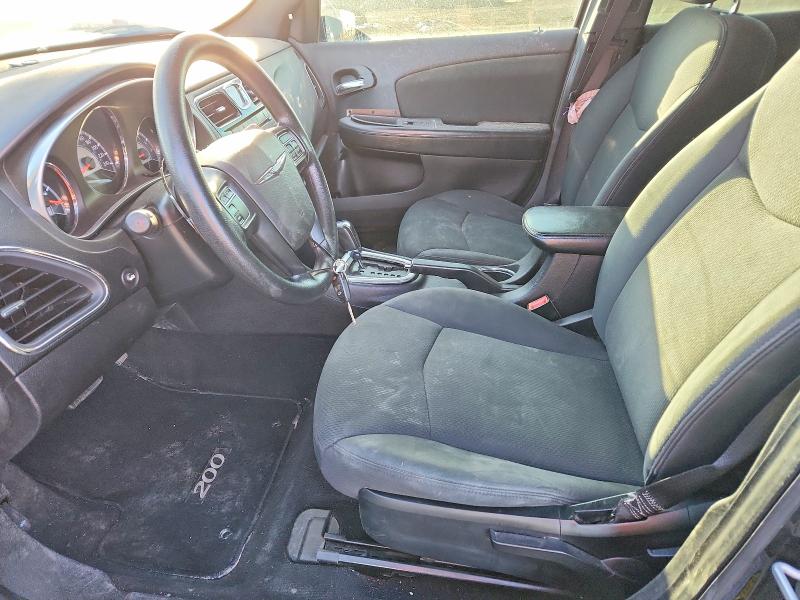 Photo 7 from auction – 2012 CHRYSLER 200 LX with VIN 1C3CCBABXCN143937
