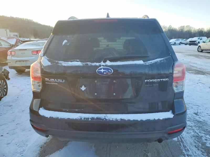 Photo 6 from auction – 2018 SUBARU FORESTER 2 with VIN JF2SJAGC3JH598066