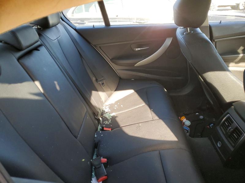 Photo 10 from auction – 2016 BMW 320 with VIN WBA8E1G5XGNU10908