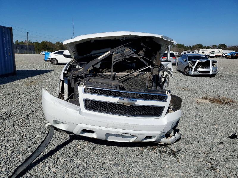 Фото 5 с аукциона – 2010 CHEVROLET AVALANCHE с VIN 3GNNCEE04AG111805