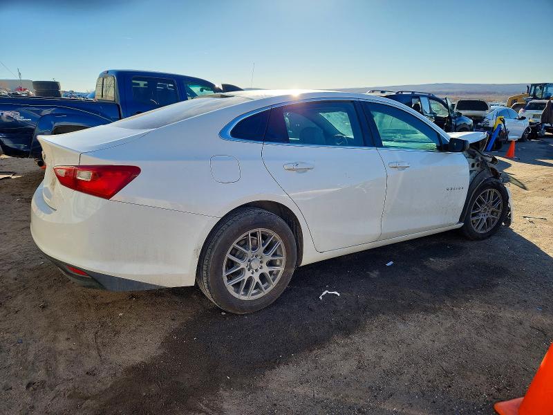 Photo 3 from auction – 2017 CHEVROLET MALIBU LS with VIN 1G1ZB5ST7HF128971