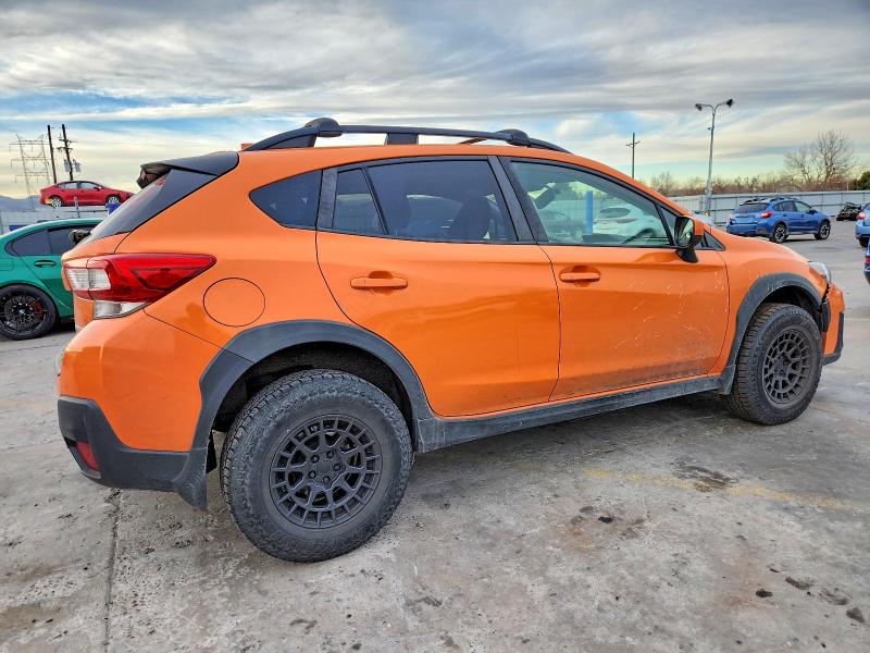 Photo 3 from auction – 2018 SUBARU CROSSTREK with VIN JF2GTABC6JH227233