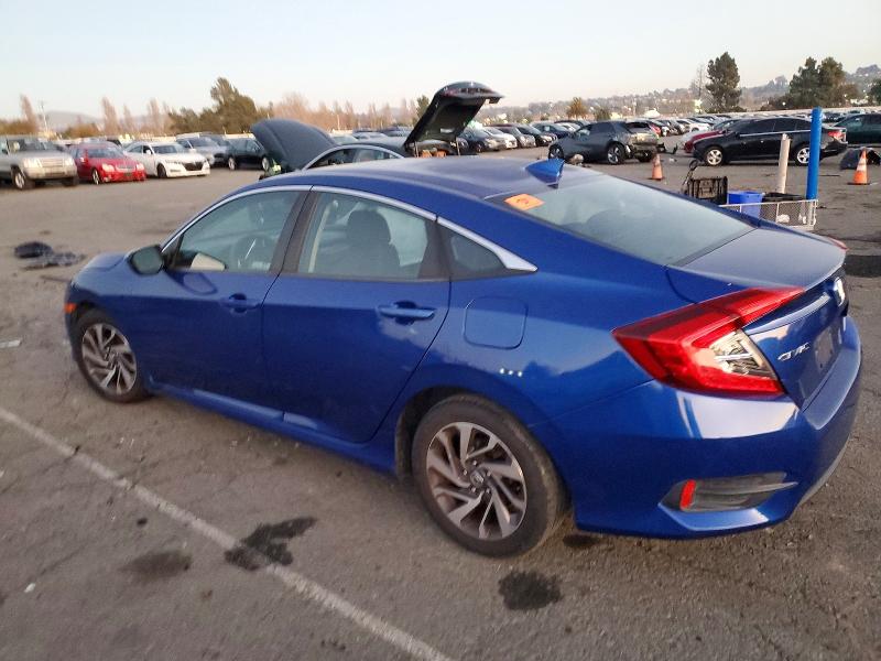 Zdjęcie 2 z aukcji – 2018 HONDA CIVIC z VIN 19XFC2F71JE205241