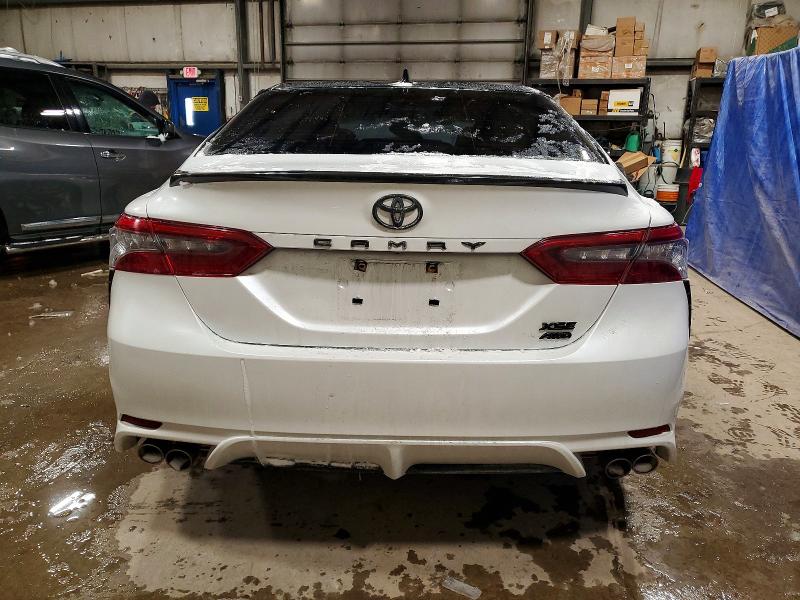 Photo 6 from auction – 2023 TOYOTA CAMRY XSE with VIN 4T1K61BK2PU090245