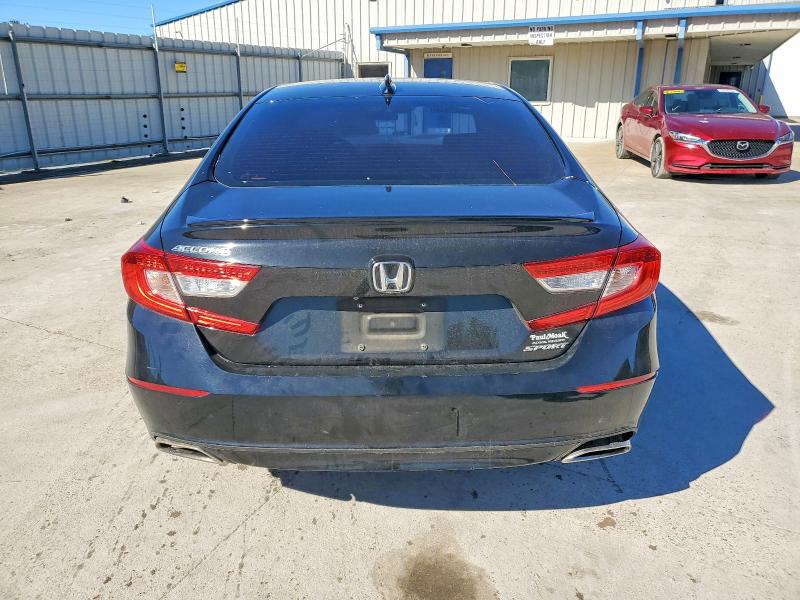 Photo 6 from auction – 2018 HONDA ACCORD with VIN 1HGCV1F35JA094346