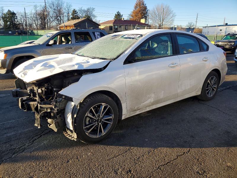 KIA FORTE 2024 with VIN 3KPF24AD8RE697452 - Photo from auction
