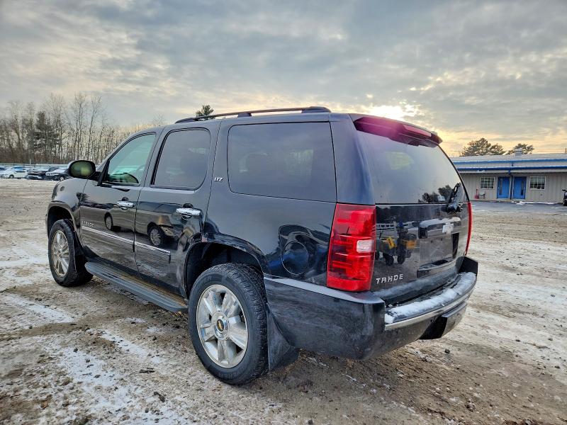 Photo 2 from auction – 2009 CHEVROLET TAHOE K150 with VIN 1GNFK33009R150854