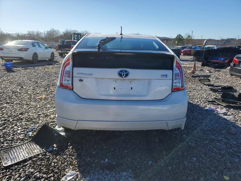 Photo 6 from auction – 2013 TOYOTA PRIUS with VIN JTDKN3DU1D5679729