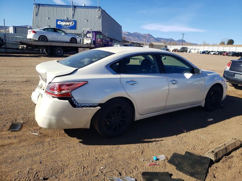 Photo 3 from auction – 2013 NISSAN ALTIMA with VIN 1N4BL3AP5DN466650
