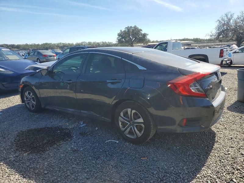 Photo 2 from auction – 2018 HONDA CIVIC with VIN 2HGFC2F50JH595754