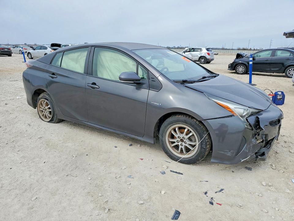 Photo 4 from auction – 2018 TOYOTA PRIUS with VIN JTDKBRFU7J3584883