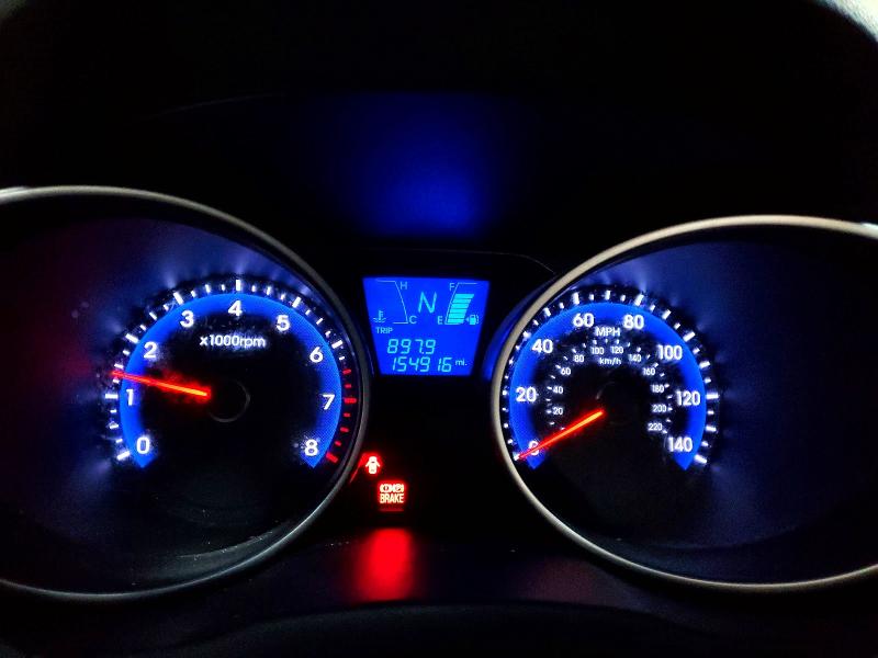 Photo 9 from auction – 2012 HYUNDAI TUCSON GLS with VIN KM8JUCAC7CU373130
