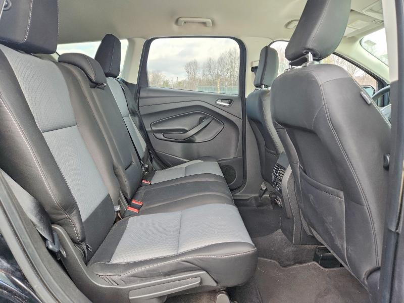 Photo 10 from auction – 2018 FORD ESCAPE SE with VIN 1FMCU9GD6JUA32214