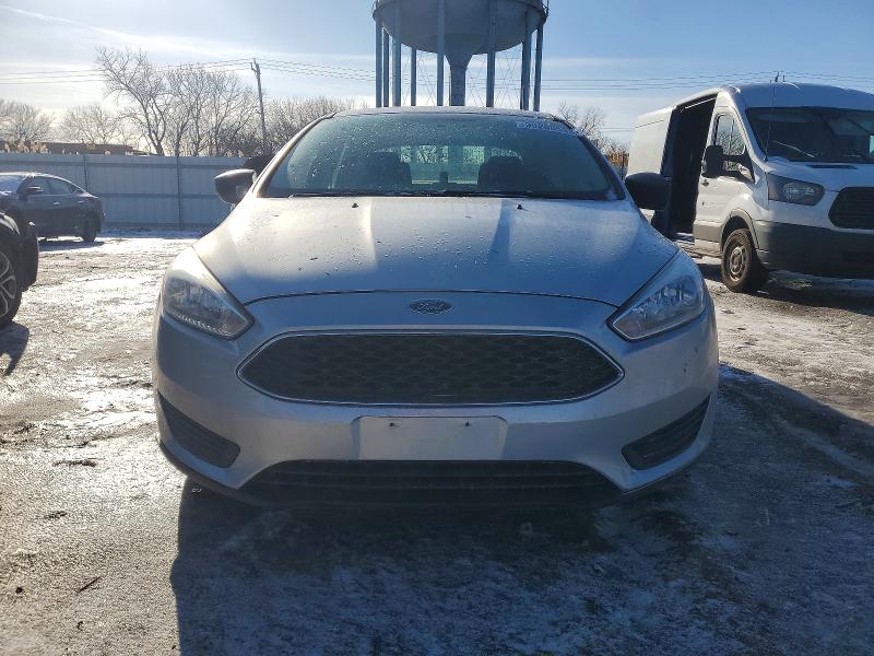Photo 5 from auction – 2016 FORD FOCUS with VIN 1FADP3E29GL305004