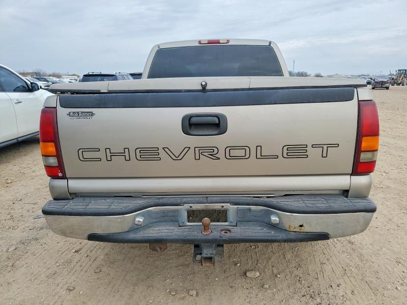 Photo 6 from auction – 2002 CHEVROLET SILVERADO with VIN 2GCEC19W721103207
