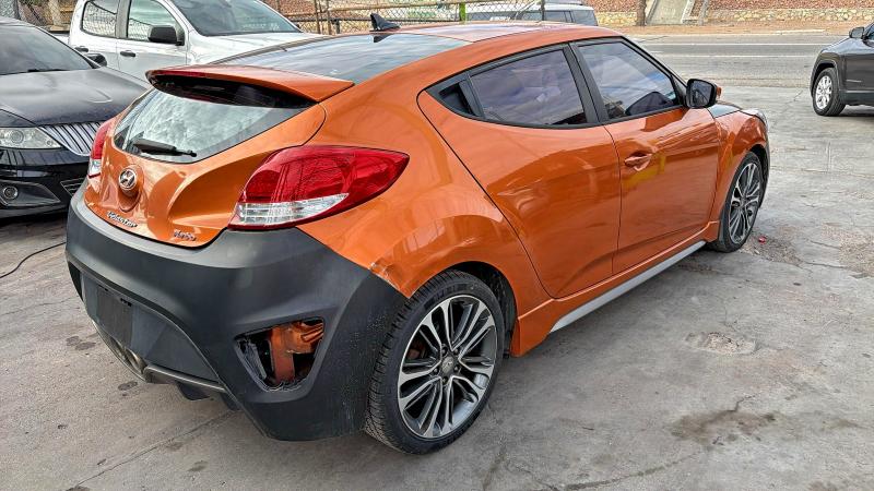Photo 4 from auction – 2016 HYUNDAI VELOSTER T with VIN KMHTC6AE2GU286837