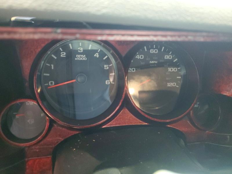 Photo 9 from auction – 2008 CHEVROLET SILVERADO with VIN 1GCEC14XX8Z118722