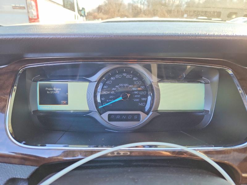 Photo 9 from auction – 2015 FORD TAURUS with VIN 1FAHP2F80FG176642