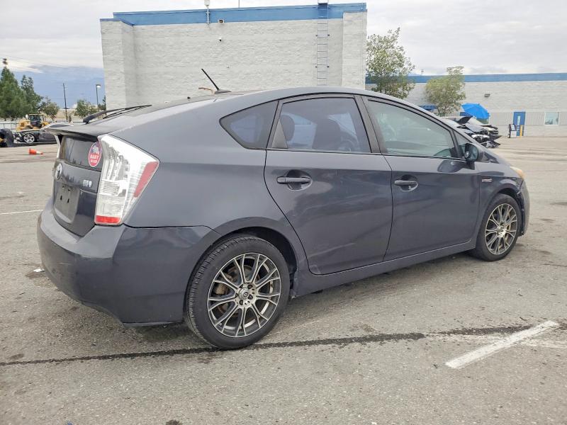 Photo 3 from auction – 2011 TOYOTA PRIUS with VIN JTDKN3DU9B1366125