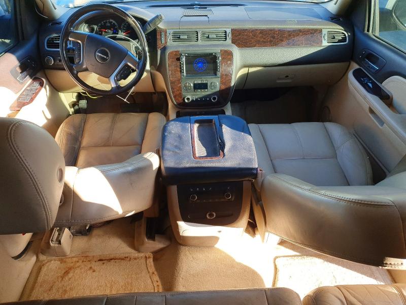 Photo 8 from auction – 2007 GMC YUKON DENA with VIN 1GKFK63867J182417