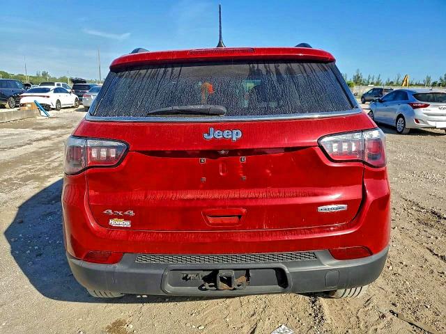 Photo 6 from auction – 2019 JEEP COMPASS LA with VIN 3C4NJDBB9KT772804